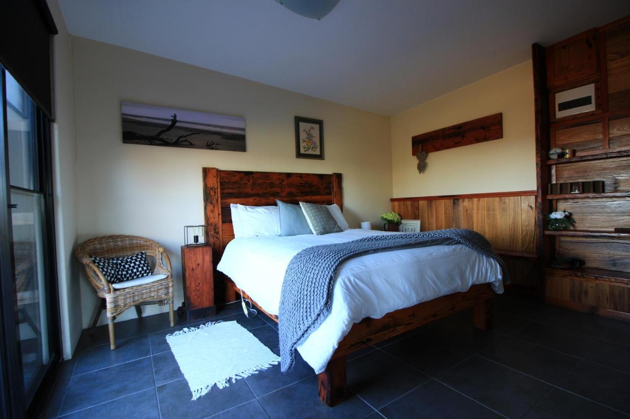 Down To Earth Farm Retreat Lejlighed Sarsfield Eksteriør billede